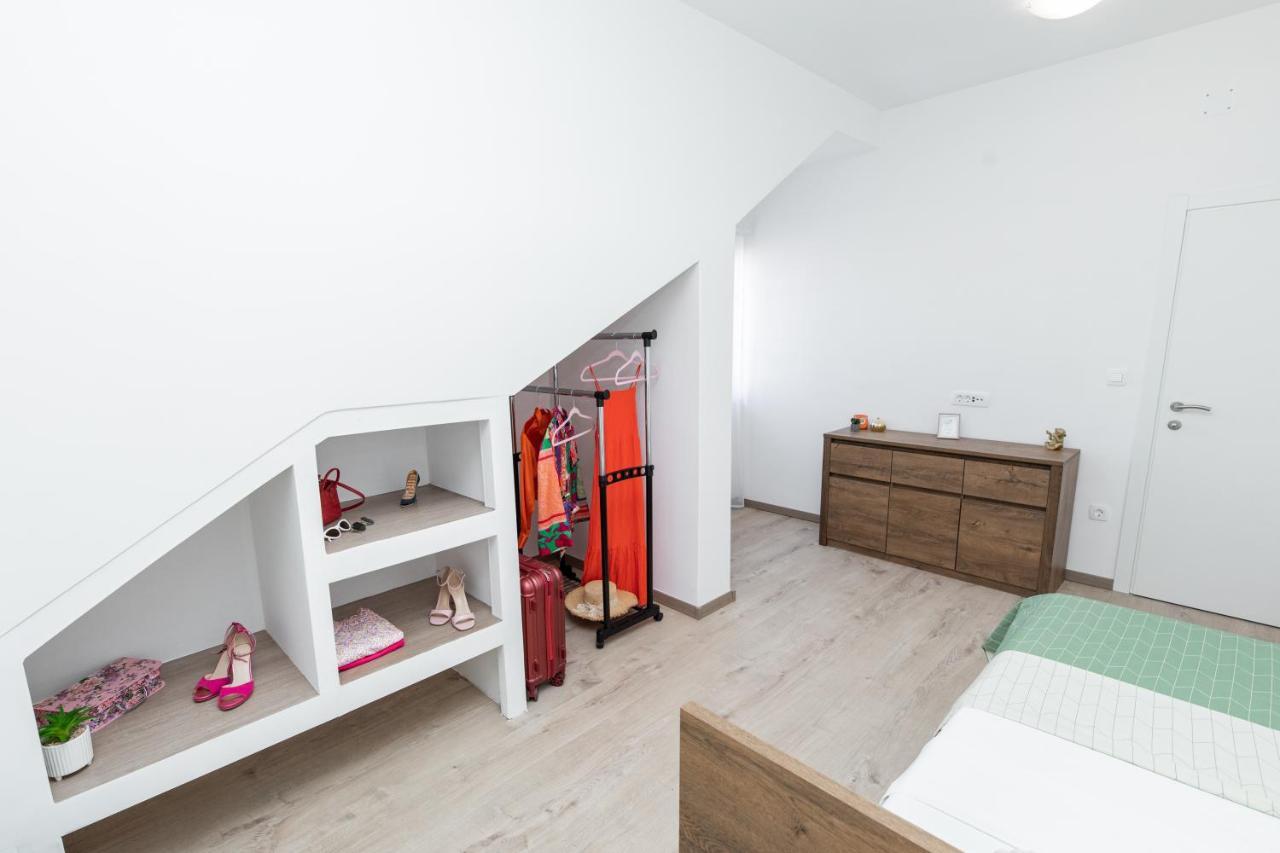 Apartments Suzy Шибеник Екстер'єр фото