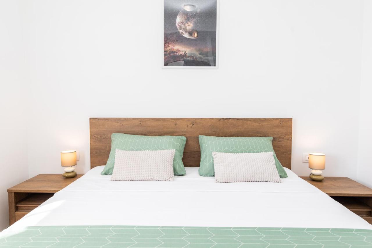 Apartments Suzy Шибеник Екстер'єр фото